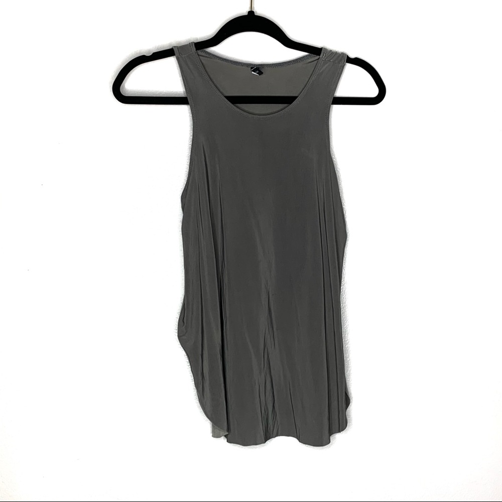 Onzie Yoga Side Slit Tank
